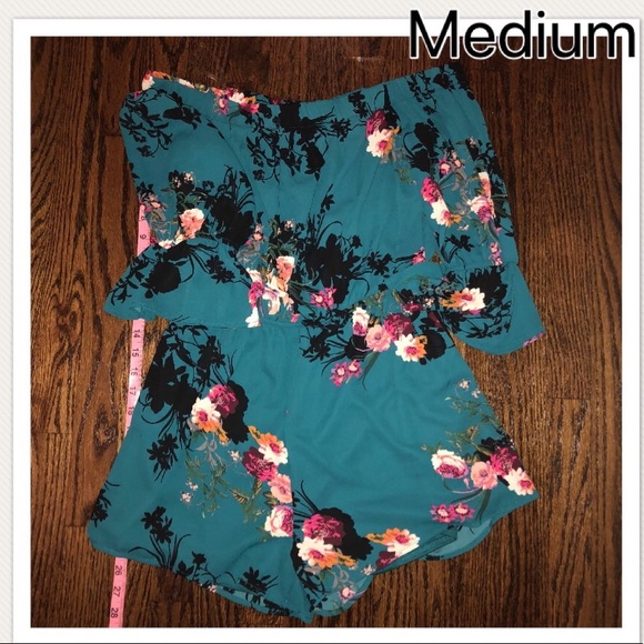 floral cold shoulder romper- boho w/ bell sleeves - Picture 2 of 5